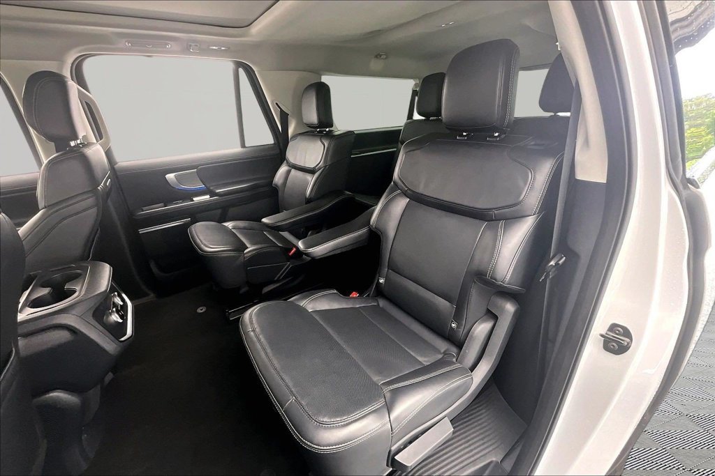 Certified 2025 Ford Expedition Max Platinum AWD/4WD image 26