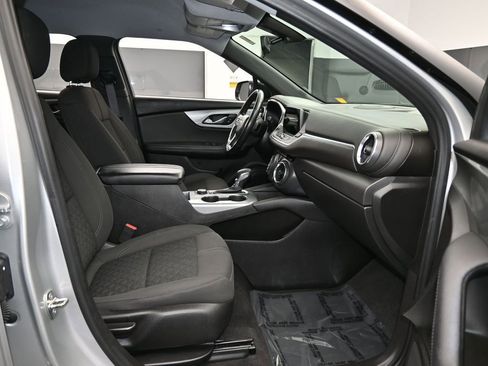 Used 2021 Chevrolet Blazer LT image 38