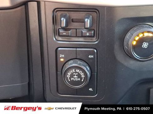 Used 2022 Ford F150 XL w/ Equipment Group 101A High AWD/4WD image 27