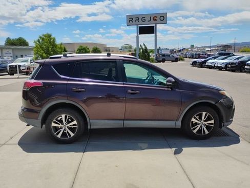 Used 2016 Toyota RAV4 XLE AWD/4WD image 4