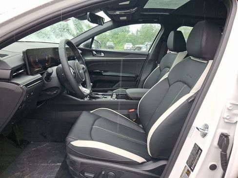 New 2025 Kia K5 GT-Line w/ GT-Line Premium Package image 13