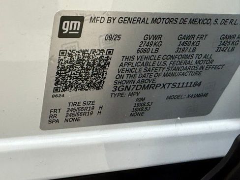 New 2026 Chevrolet Equinox EV LT image 38