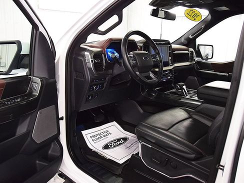 Used 2022 Ford F150 Lariat AWD/4WD image 16