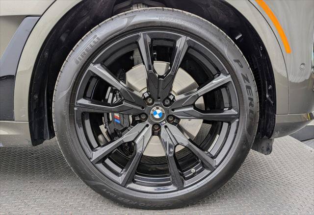 Used 2024 BMW X7 M60i AWD/4WD image 34