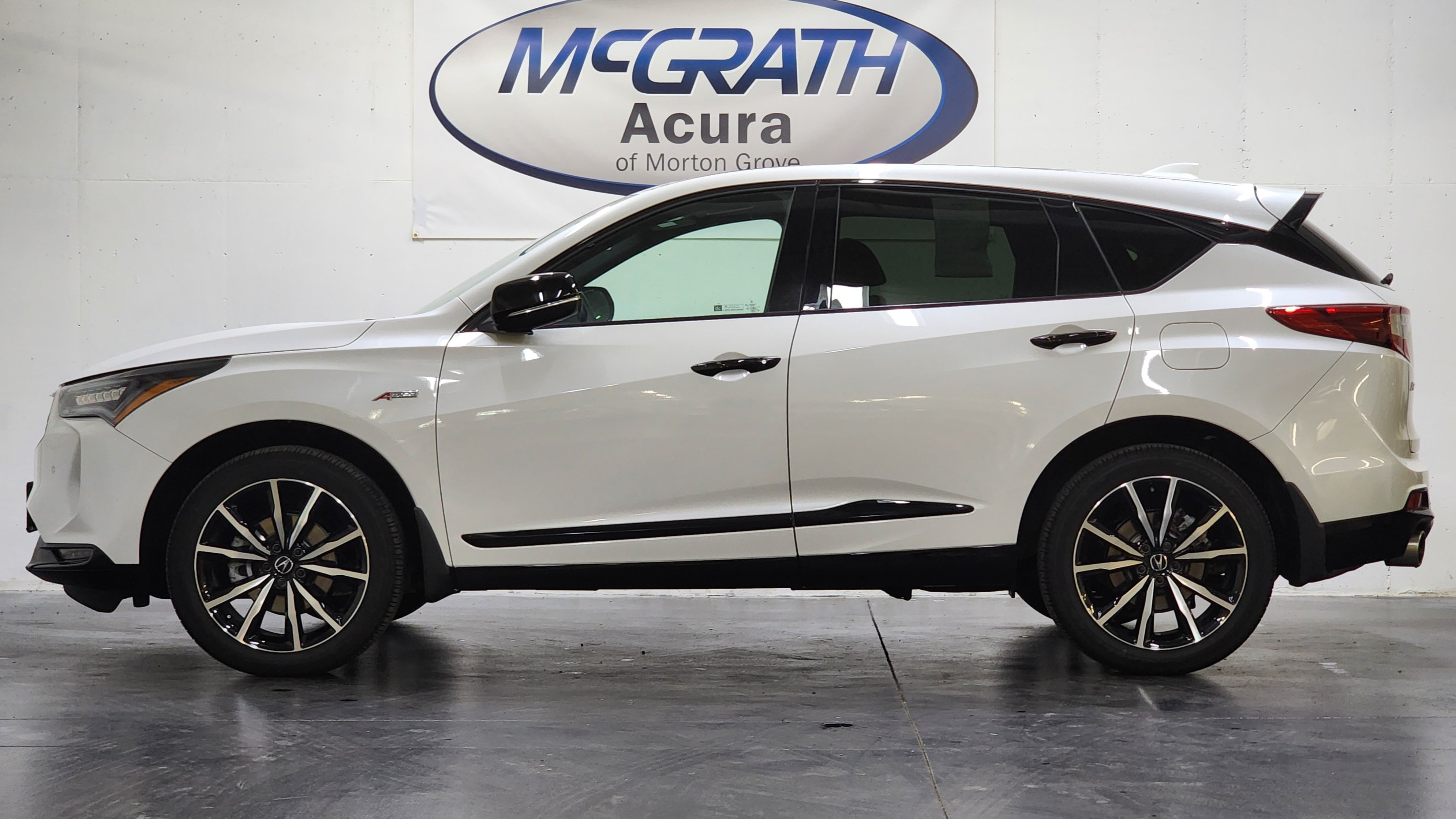 Certified 2026 Acura RDX w/ Advance Package AWD/4WD image 11