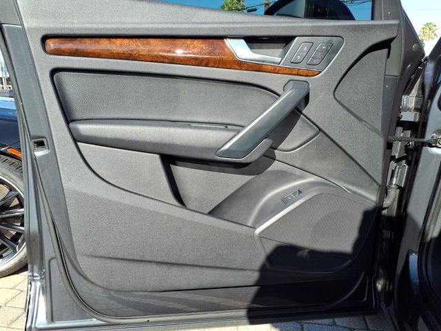 Used 2018 Audi Q5 2.0T Premium Plus w/ Premium Plus Package AWD/4WD image 18