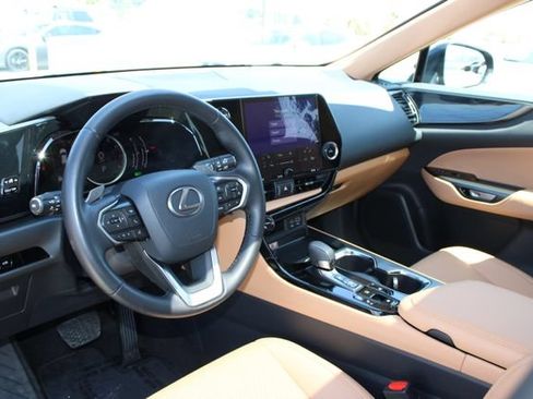 Used 2026 Lexus NX 350h AWD w/ Cold Area Package image 12