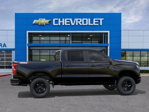 New 2026 Chevrolet Silverado 1500 Custom Trail Boss w/ Dark Appearance Package AWD/4WD image 5