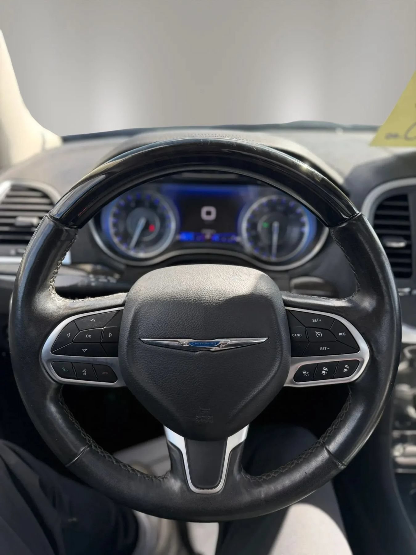 Used 2019 Chrysler 300 Limited w/ Safetytec Plus Group AWD/4WD image 13