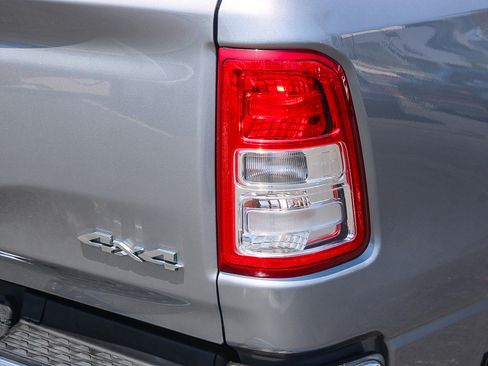Used 2022 RAM 1500 Big Horn AWD/4WD image 10