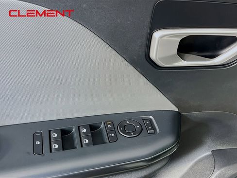 Used 2025 Kia K4 FWD image 25