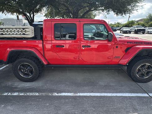 Used 2023 Jeep Gladiator Rubicon w/ LED Lighting Group AWD/4WD image 6