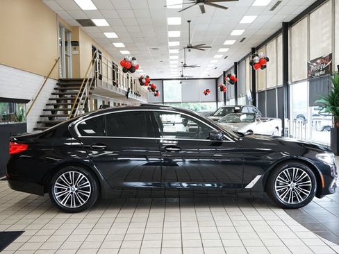 Used 2017 BMW 540i xDrive AWD/4WD image 24
