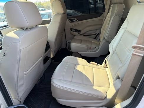 Used 2019 GMC Yukon Denali w/ Denali Ultimate Package AWD/4WD image 20