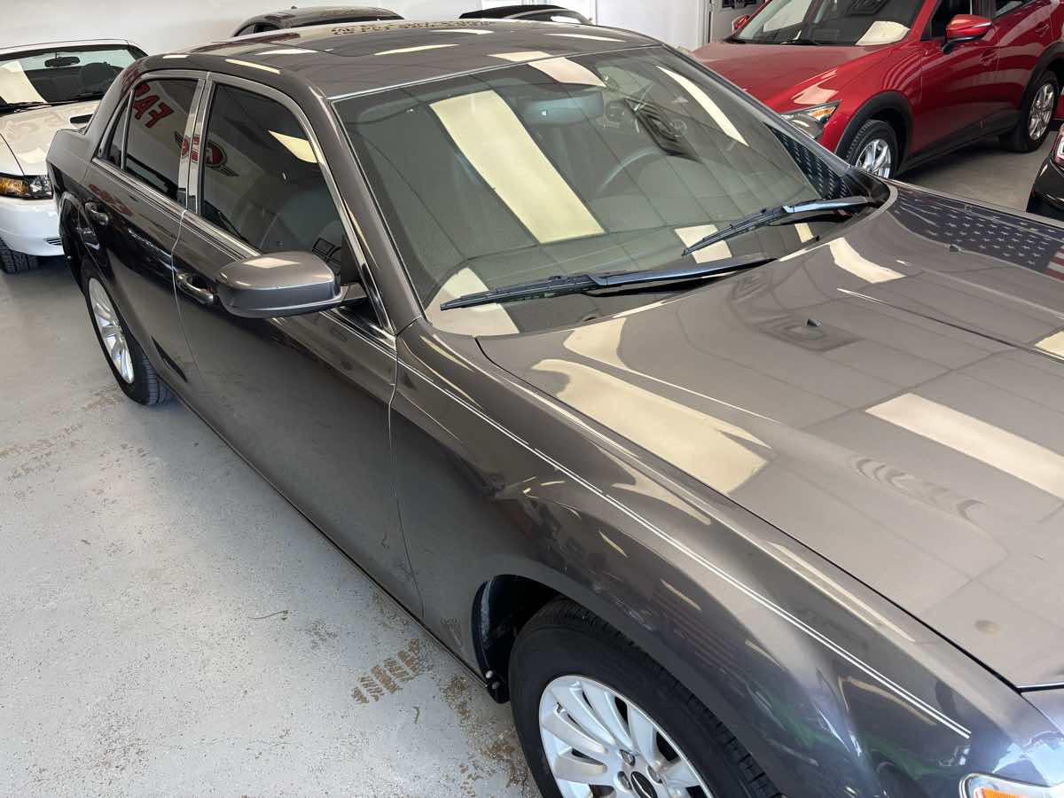 Used 2013 Chrysler 300 w/ Beats Audio Group RWD image 3