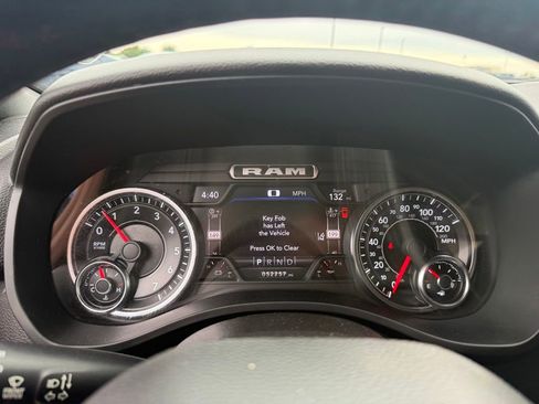 Used 2022 RAM 1500 Lone Star AWD/4WD image 13