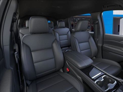 New 2026 Chevrolet Traverse LT w/ Midnight/Sport Edition FWD image 16