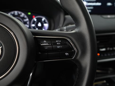 Certified 2024 MAZDA CX-90 Plug-In Hybrid w/ Preferred AWD/4WD image 27