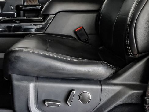 Used 2019 Ford F250 Lariat w/ Lariat Ultimate Package AWD/4WD image 29