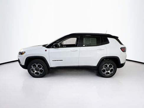 Used 2022 Jeep Compass Trailhawk w/ Trailhawk Elite Group AWD/4WD image 8
