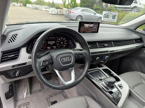 Used 2019 Audi Q7 2.0T Premium w/ Cold Weather Package AWD/4WD image 21