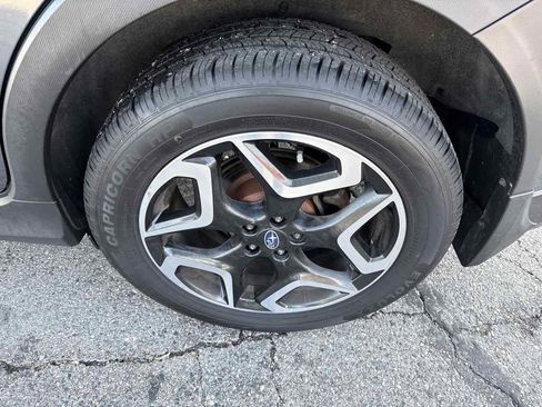 Used 2020 Subaru Crosstrek 2.0i Limited w/ Moonroof Package image 10