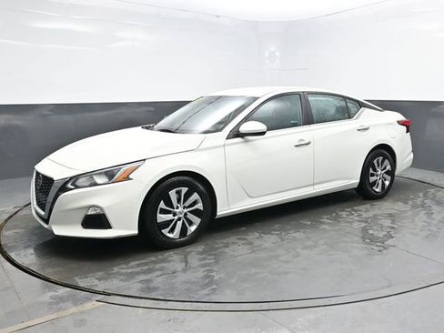 Used 2021 Nissan Altima 2.5 S image 3