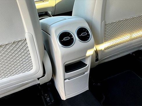 Certified 2025 Mercedes-Benz GLA 250 4MATIC image 13