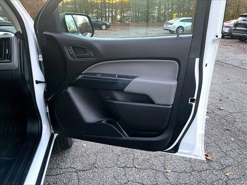 Certified 2018 Chevrolet Colorado W/T image 23