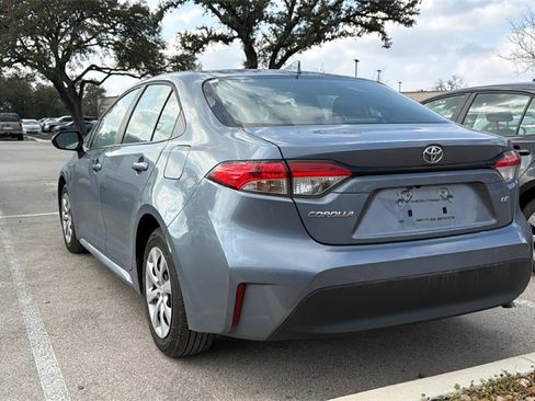 Certified 2025 Toyota Corolla LE image 7