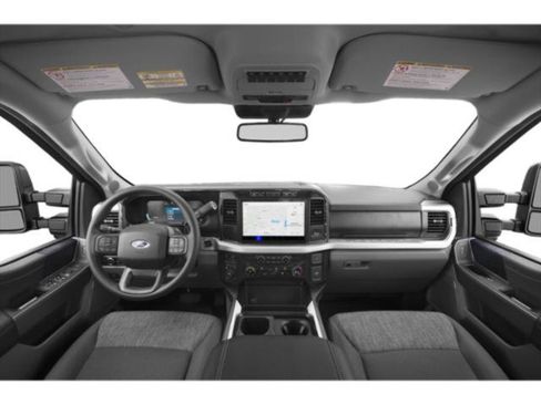 Used 2024 Ford F250 XLT w/ XLT Premium Package image 4