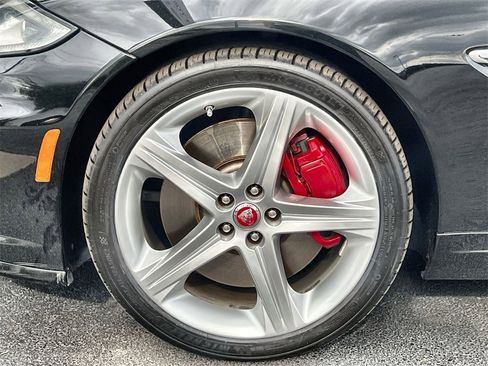 Used 2014 Jaguar XKR R image 11