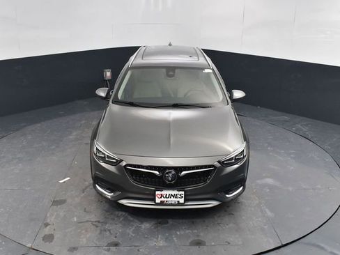 Used 2018 Buick Regal Essence w/ Driver Confidence Package #1 image 37