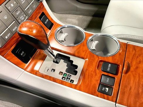 Used 2010 Toyota Highlander Limited image 43