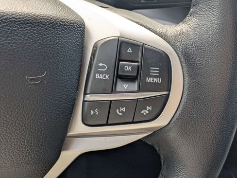 Certified 2024 Ford Explorer XLT w/ Equipment Group 202A RWD image 30