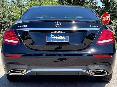 Used 2018 Mercedes-Benz E 400 4MATIC Sedan image 4