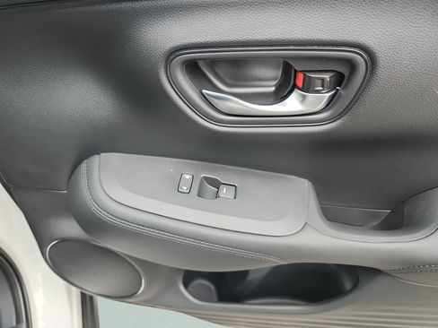 New 2026 Honda HR-V LX image 25