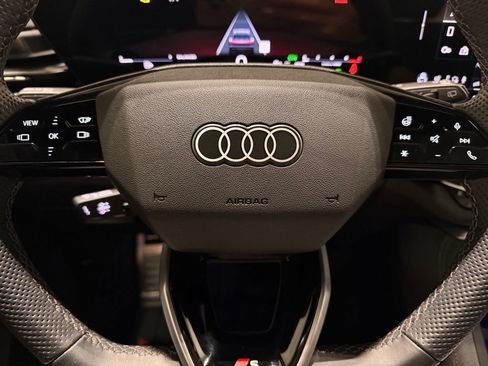 Used 2025 Audi SQ5 Premium Plus AWD/4WD image 23