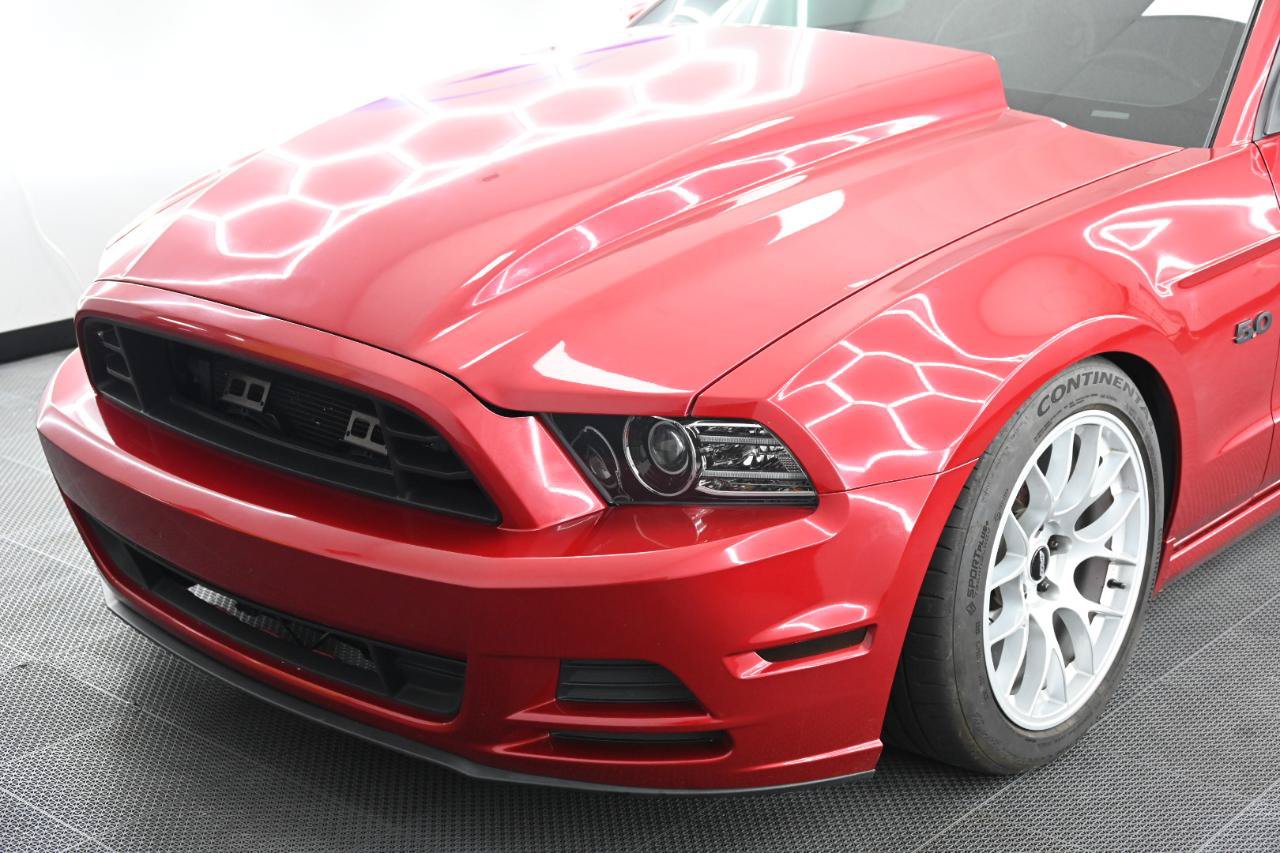 Used 2013 Ford Mustang GT Premium w/ Brembo Brake Pkg RWD image 7