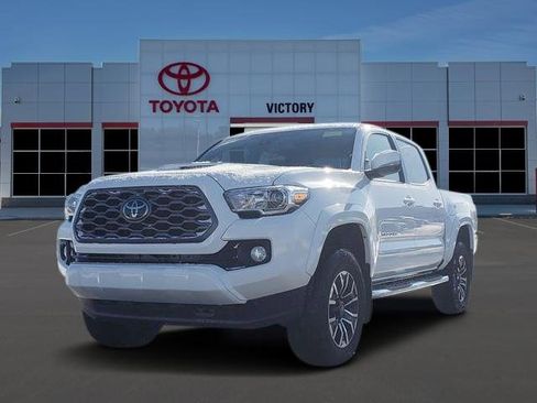 Used 2023 Toyota Tacoma TRD Sport image 1