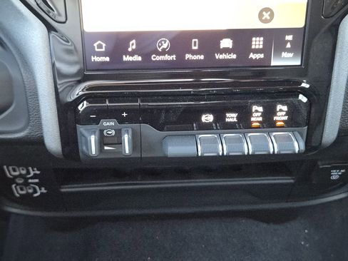 New 2026 RAM 2500 Tradesman image 16