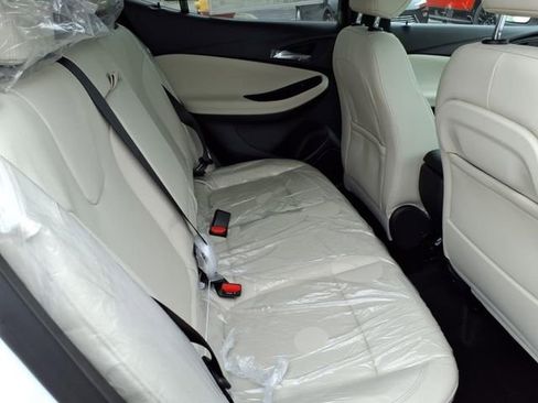 Used 2025 Buick Encore GX Sport Touring w/ Comfort Package image 23