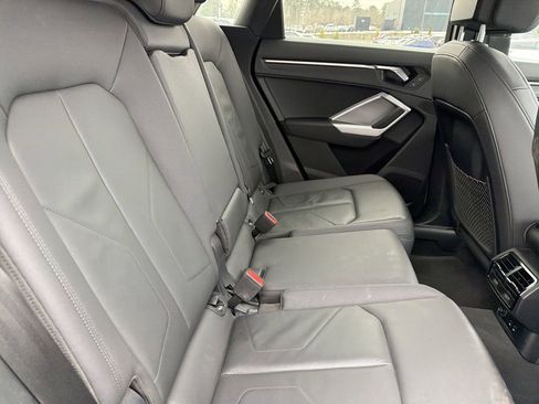 Used 2025 Audi Q3 2.0T Premium image 15