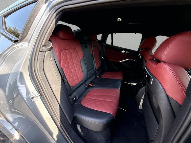 Certified 2024 BMW X6 xDrive40i w/ Executive Package AWD/4WD image 28