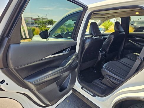 Used 2023 INFINITI QX60 Pure FWD image 18