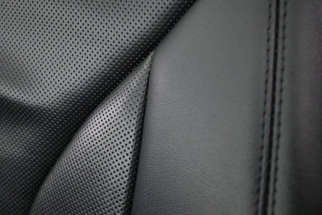 Used 2023 Lincoln Nautilus Reserve FWD image 18