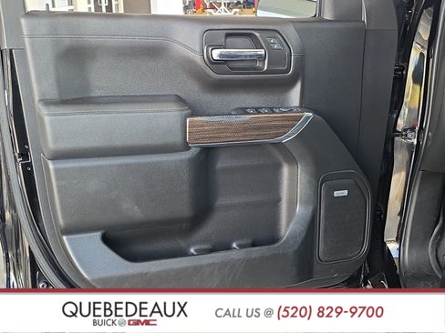 Used 2019 Chevrolet Silverado 1500 LT Trail Boss AWD/4WD image 9