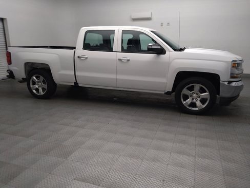 Used 2017 Chevrolet Silverado 1500 W/T w/ Trailering Package AWD/4WD image 11