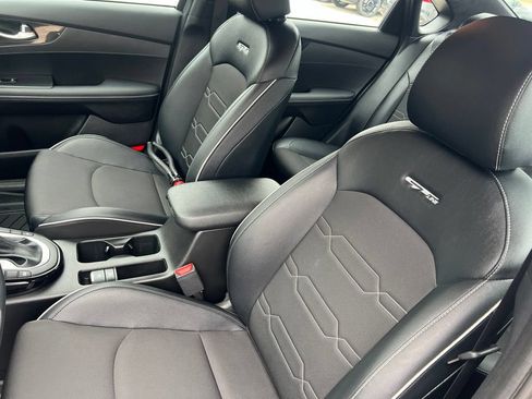 Certified 2023 Kia Forte GT-Line w/ GT-Line Technology Package FWD image 5