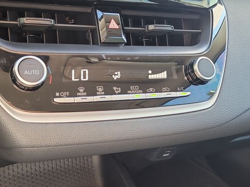 Certified 2024 Toyota Corolla LE FWD image 23